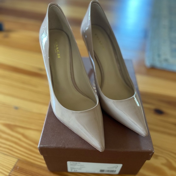 Coach heels size 7 - Picture 1 of 3